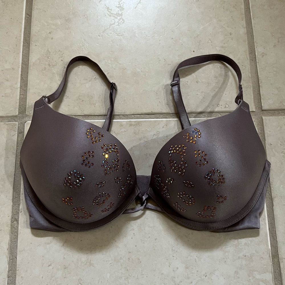 Victoria’s Secret Bombshell Plunge Bra w/Rhinestones Crystals 32C